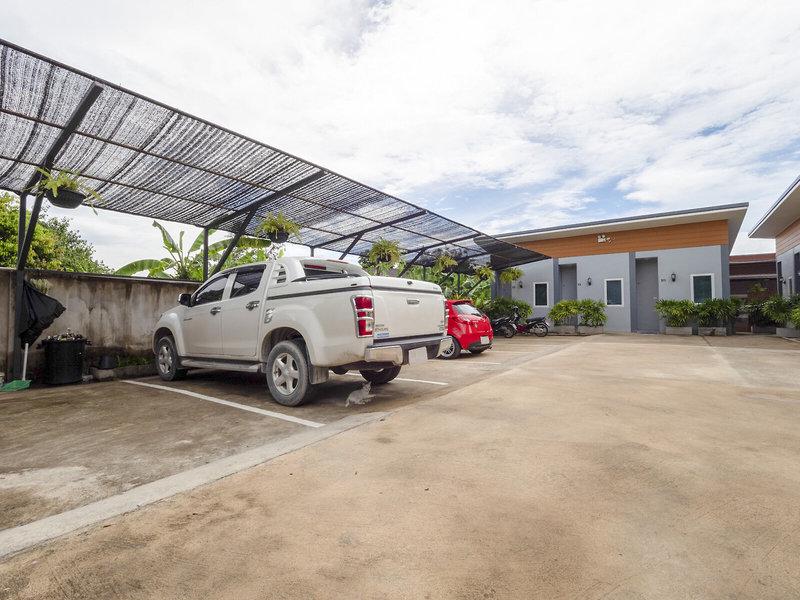 EBB0554134D17AEE39A3628ADEEEE23B