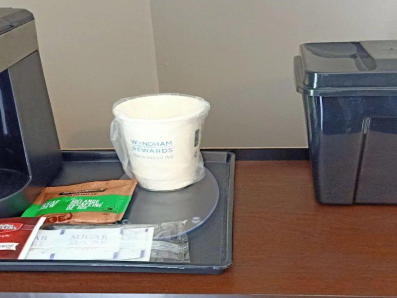 1543B78B48BDC4A1AFE0F953D4FDB639