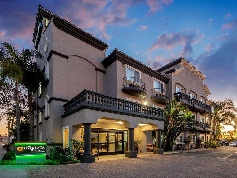 F1D34CAA23CBF4DDF564256BCA31D94C