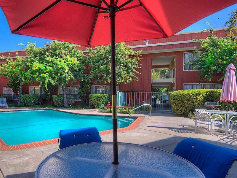 01B94DB3322E13D7BD81A3AF65BCF645