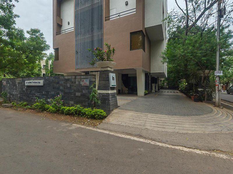 ADC2B929CE75C43971B95FE1D03AB951