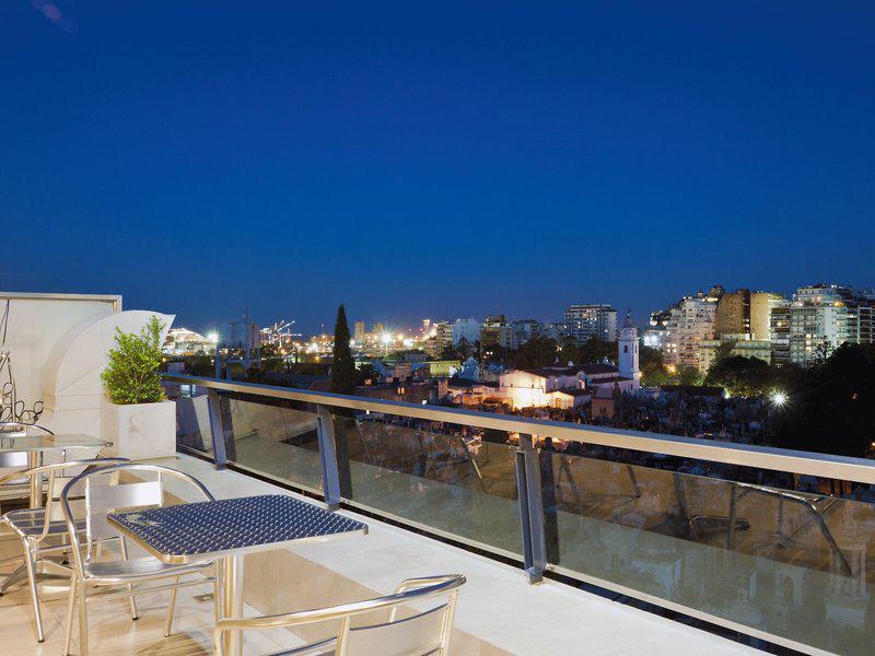 DEAA17423ECD9564F715199EAC44D99E