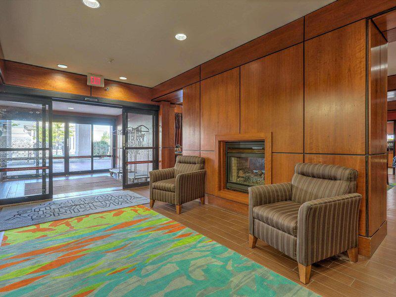 A13D20E895854D1C365DD7FF5B4CCC80