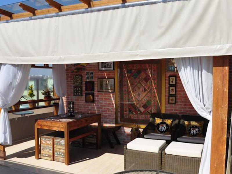 6E7C5EC6C27F18BEE8B8FFDBEF7832CD