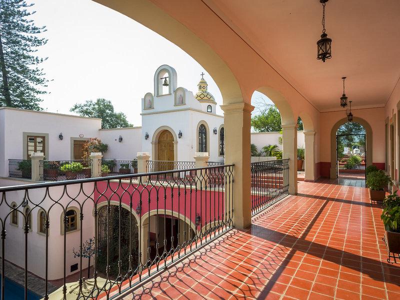 B6615E40E325E29047A96DF2E75D7036