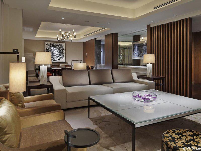 1A9387FBD455C0E34DF425BA90B5D3AD