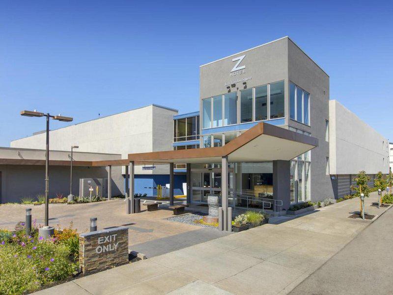 398CDC4D51B1F0B07A6E61AE73E74D08