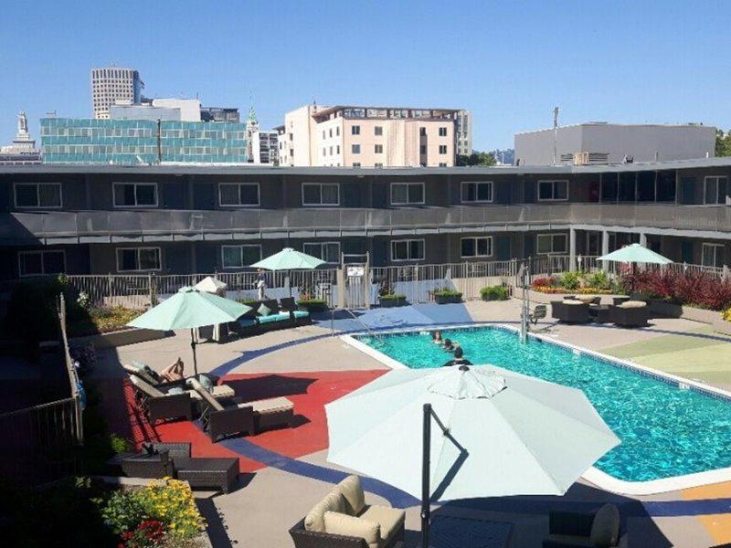 6773D1782A8E9595AE4DBD7908AD899A