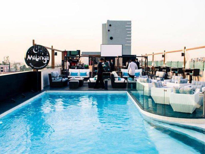 8FD9F9E9FC22EB78A2A9D0F256829B5E