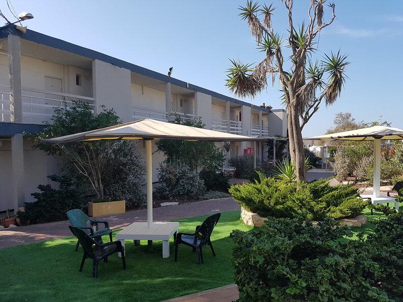 FB57997AA3B7710141BDF23526C3A9DB