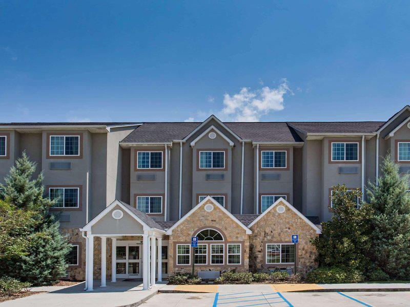 DB2AE49534C16E569E4FF6E19EBCAFC3