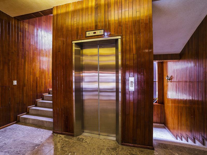 CA6D457174E0FF7F76C86547B632F7BC