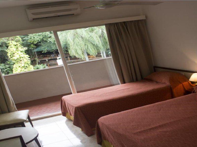 D25AF8AC2EFA14F2E75AE73544698A19