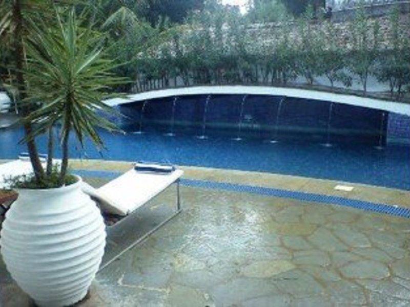 E75E1C7D00FD042BBC3F8FD9EF0D15E2