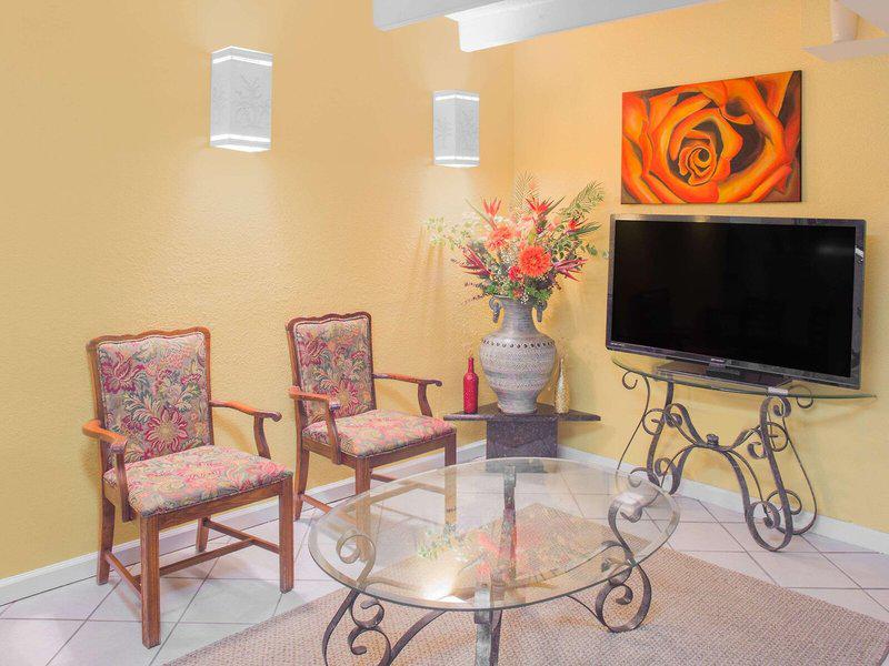 E9E5B7F011DEC3441010AF75C8ACC158