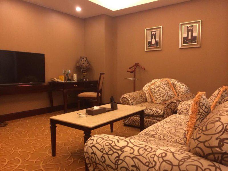 740E36414D62E5DB3012124C316561A9