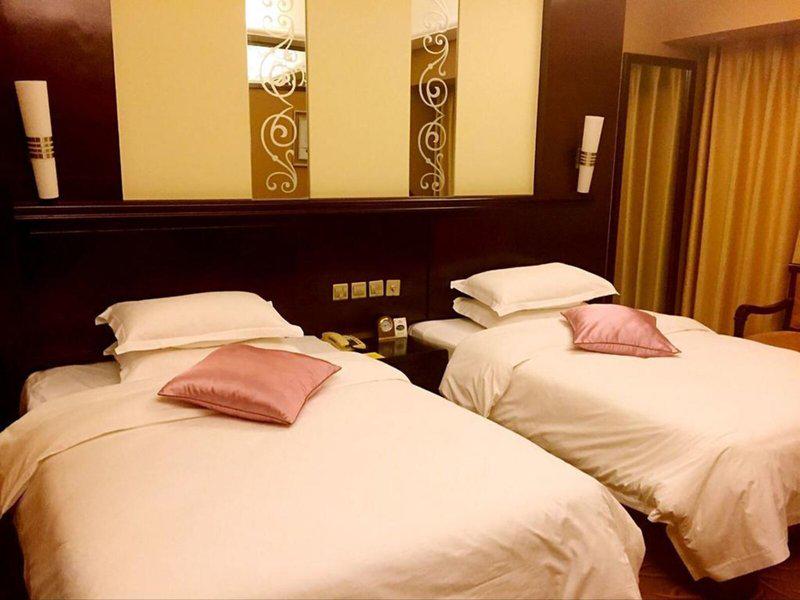 0C959D791EB62159EE0A9382E7EFE88B