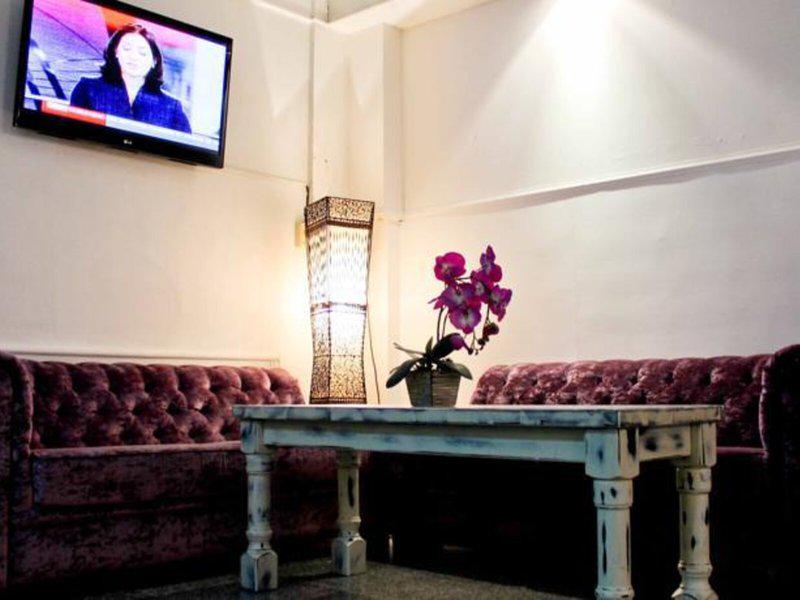 4302E4CEAAAB2BF6F3220D00039F761D