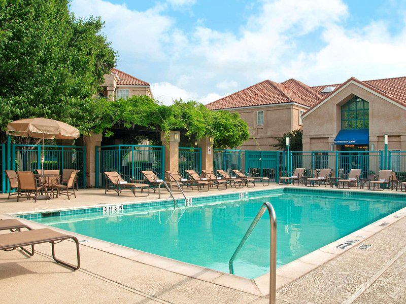 70C4199A2A683EF2E75F2F1EC4258231