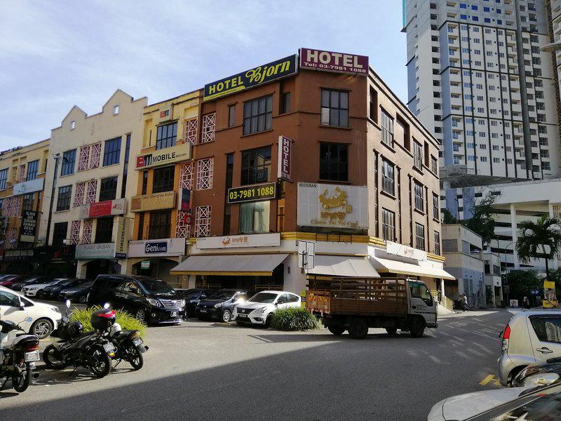 FDA38BD45F4C030878A7B8466B68C8F1