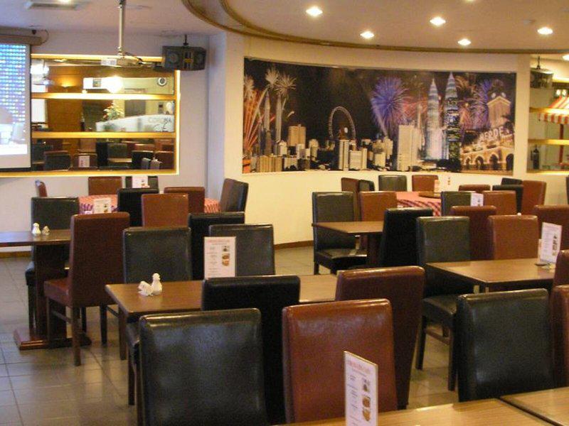 FB70B5BA440D55C24E396146D8122D37