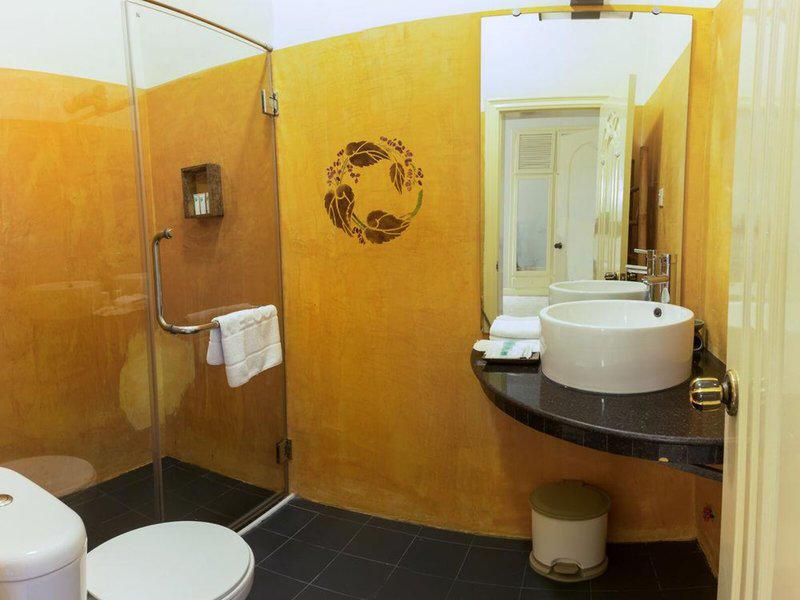 98B759F651787A560D4D1DFB2F425BC4