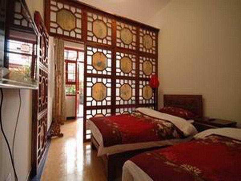 9DE9E355EC5E14B0BEDAA7C8281100AA