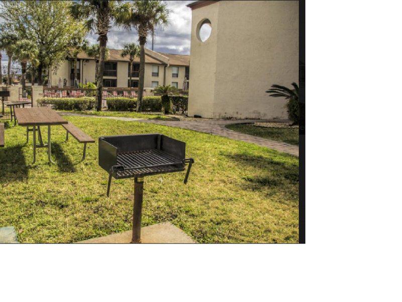 766611FD911C1FCD3FFC44F3D9274DE4