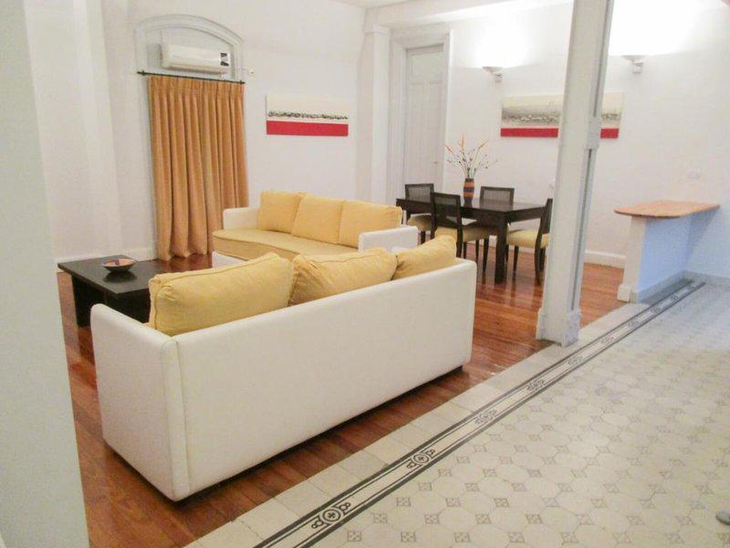 C859754F36B7CB4D6C5A154A61522FBD