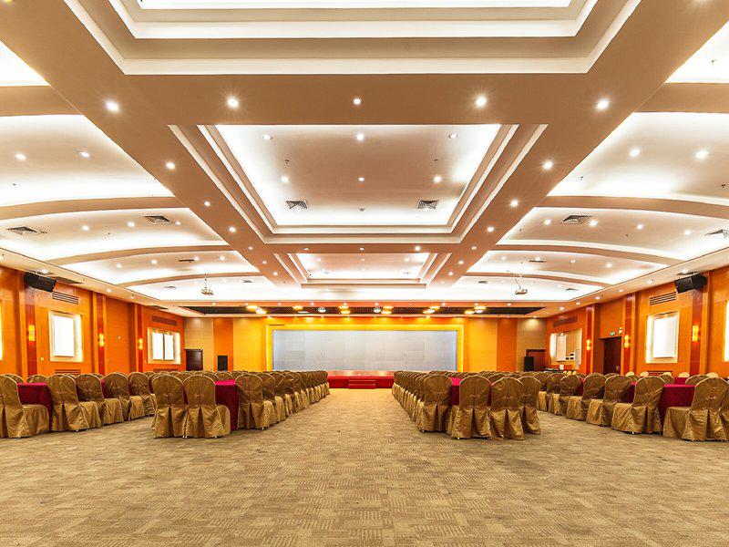 E8AB0C9C044AFB2C7F2EB4F8FD09A1F0