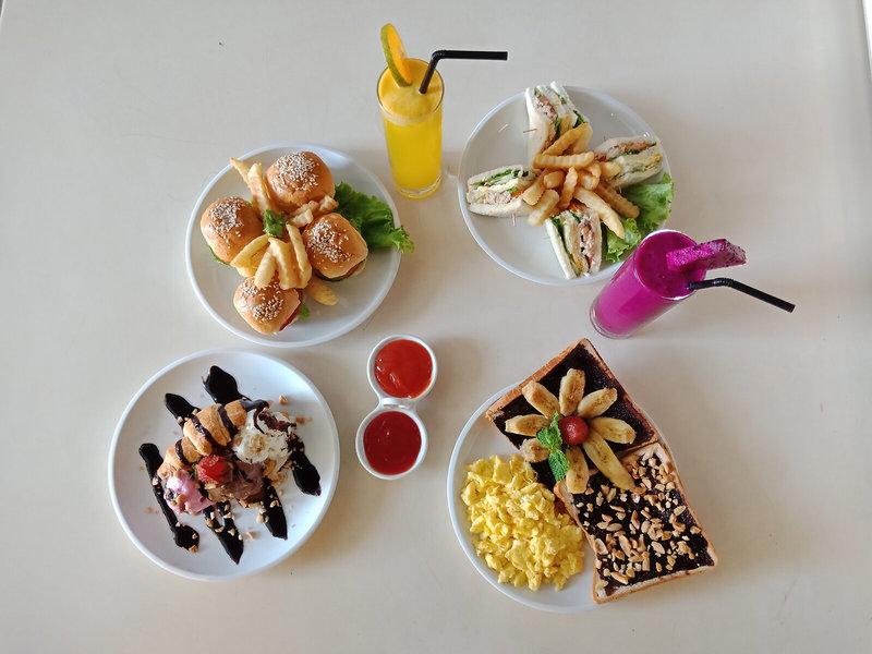 9CAE03BC42AFE2F047FD76E8AABE5579