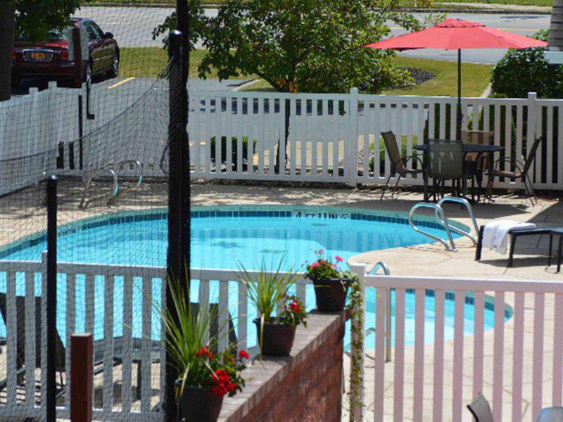 15BF20FE9D4BB3EEAC2DC8F18D9AFA38