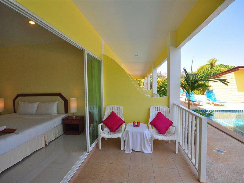 C7651FD7DF54EEA110B7611B0D5457AB