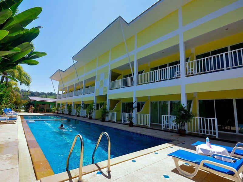 41A7BAD380FA8E74D6D3799123B4862F