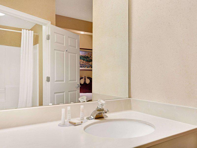 605A62980E681DF6E3A090B641551487