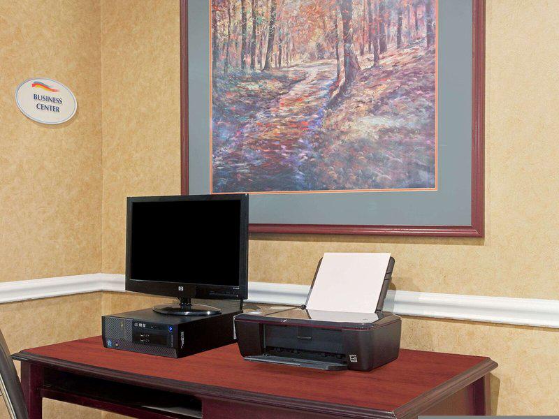 8B0D4E70437B40AFC244FFB6C9710237