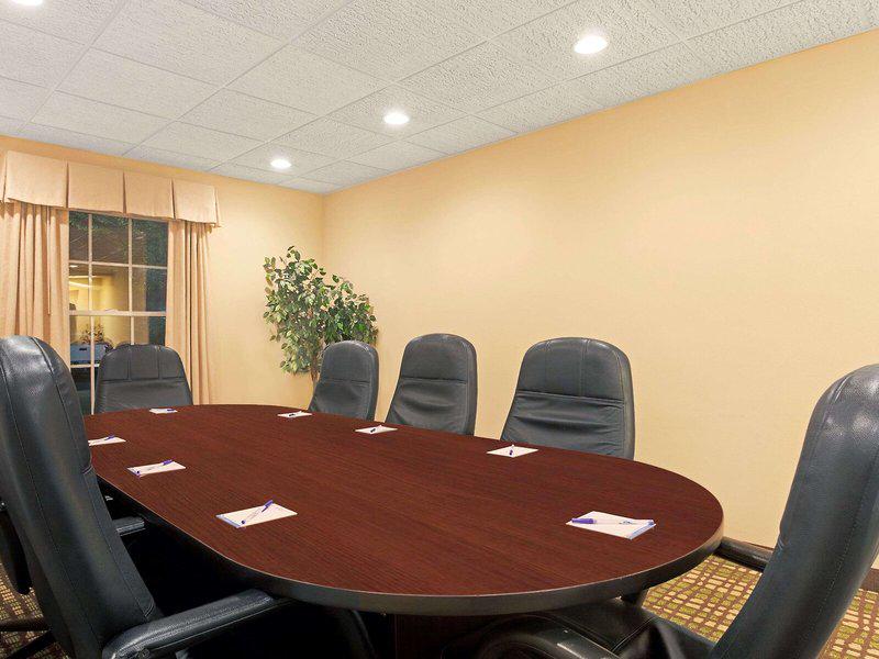 C3AE51529A0C292A41EE6A333BB7C328