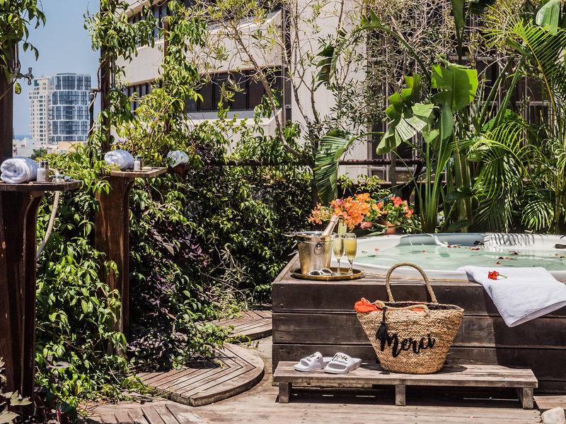 C5C1E855E269D14488F518F64954C460