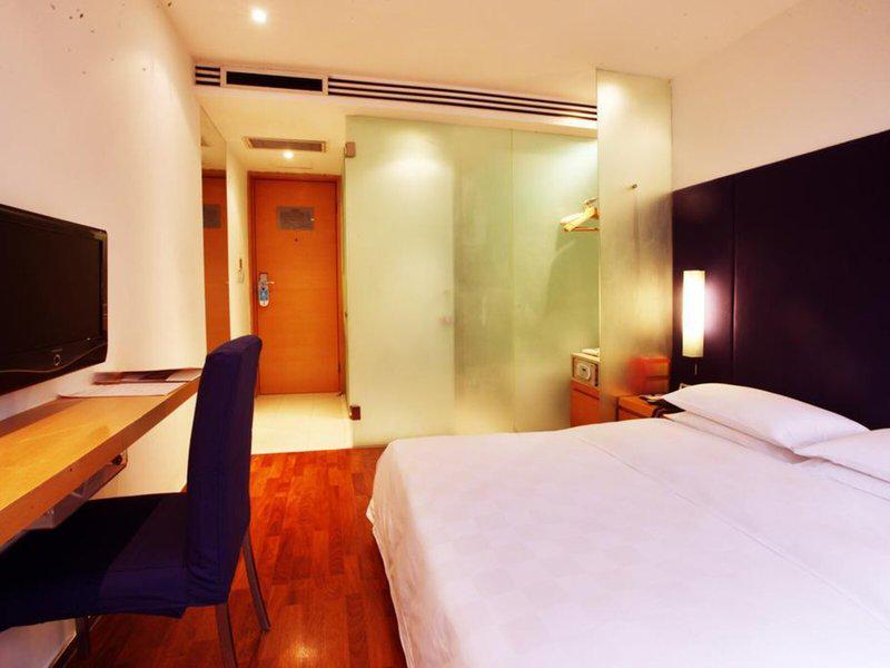 3620AEC6A6392D4E2C06184A3B1AB630