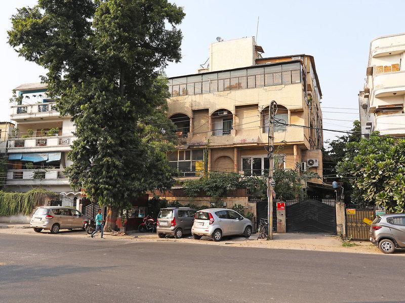 218EA9935313BB48EA5A1A2E6EEEC7FF