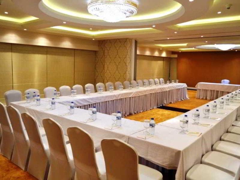 0CEB4026FF185280EF89ED7927F0BD90