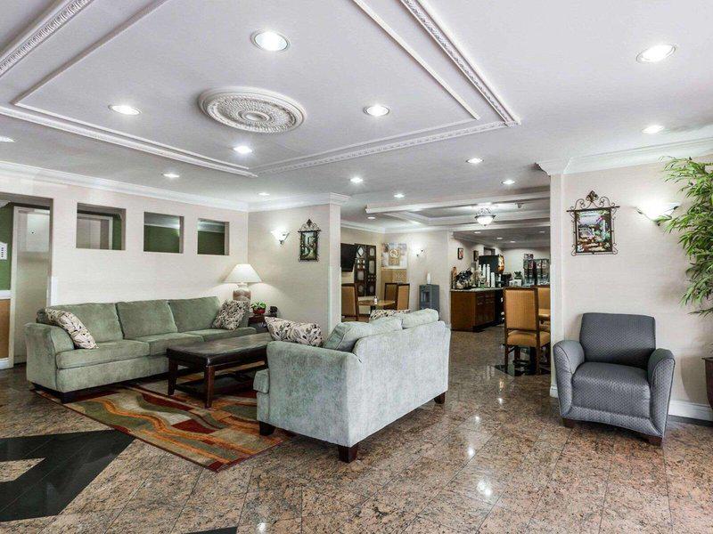 E82B22D4604F7297989F1F379C932F98