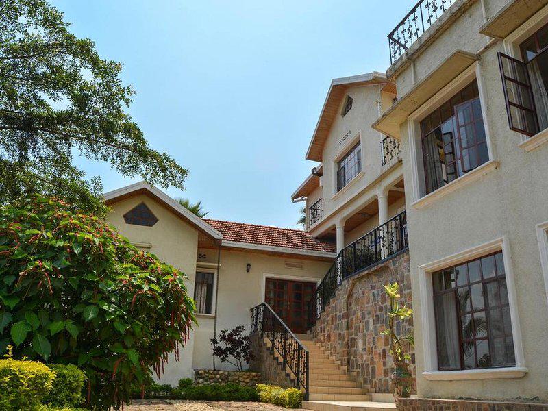 D94B2688CC28356ECC101AC51E759C53