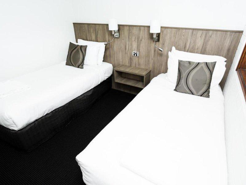 92FF58D3C9B1B0E3B60C5FA4ECB03804