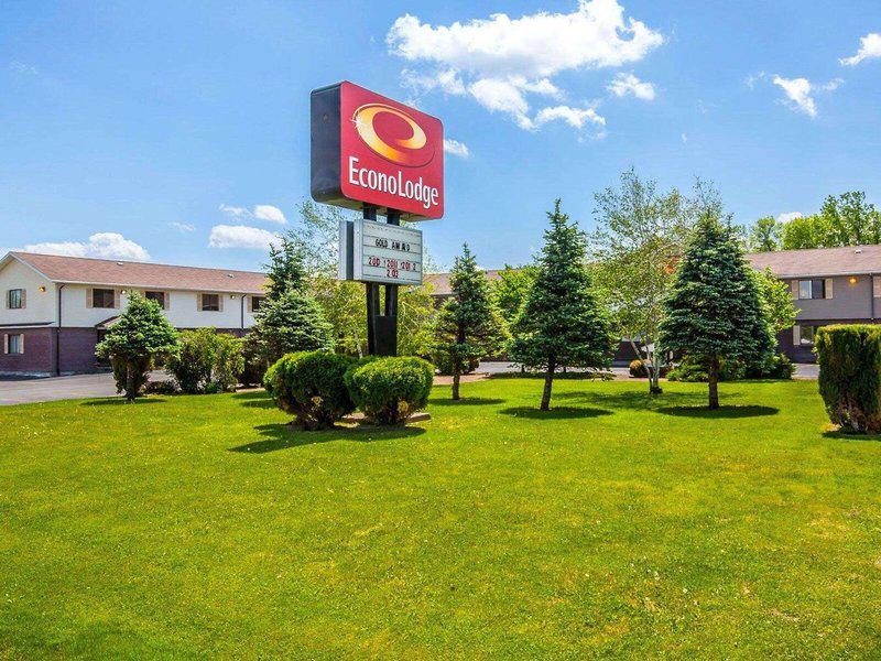 8760910D5B4AE8BCF946ADE8BBB56A6E