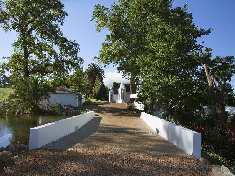 CE54F35848564660E0091D5B7AD1CD70