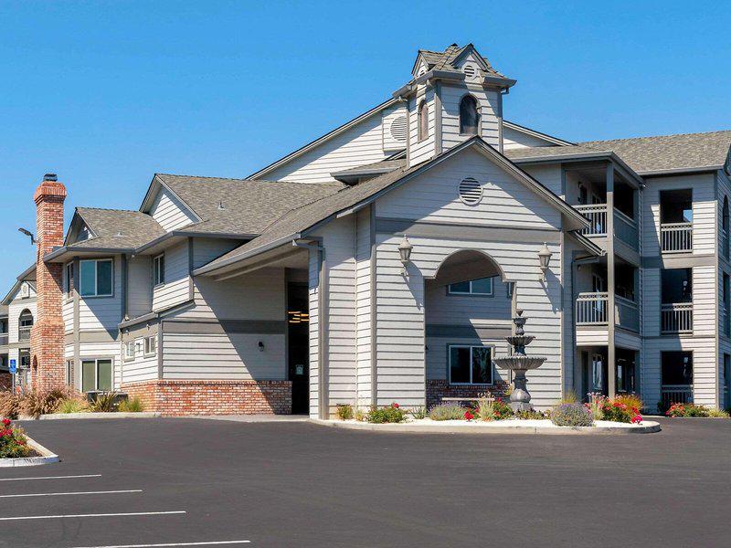 270E93B41E90B546D57123141BC57A67