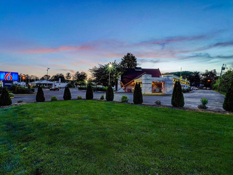 A5C7C2A11741EBF5A2FE1F555BE9DA8A