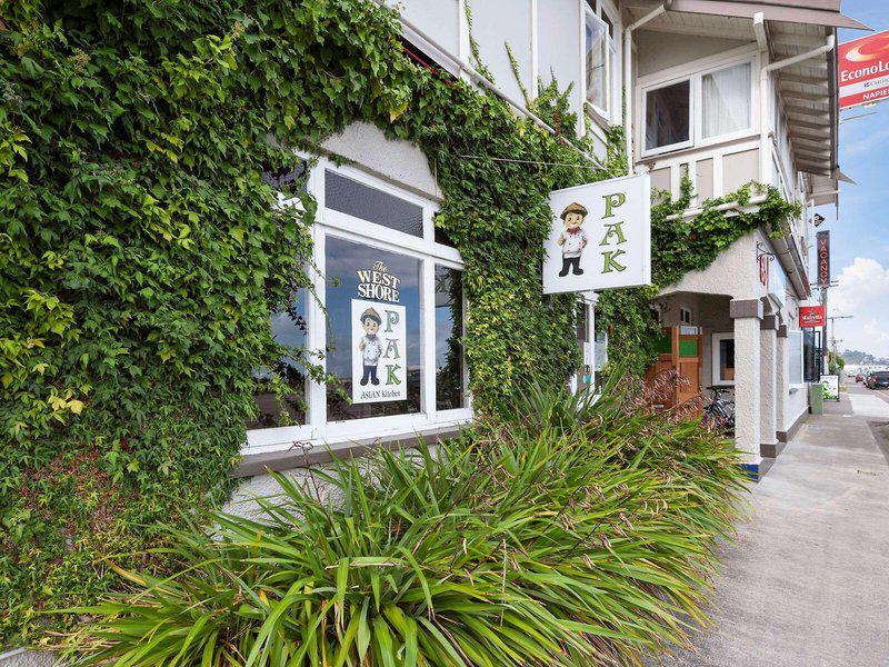 E8400D8B0611786B2B6B98F4F0DB9381