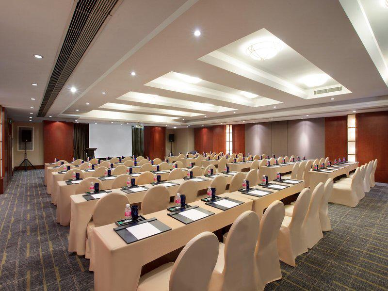 25A6C4510F7EA4AC9DB233FB76824FE5